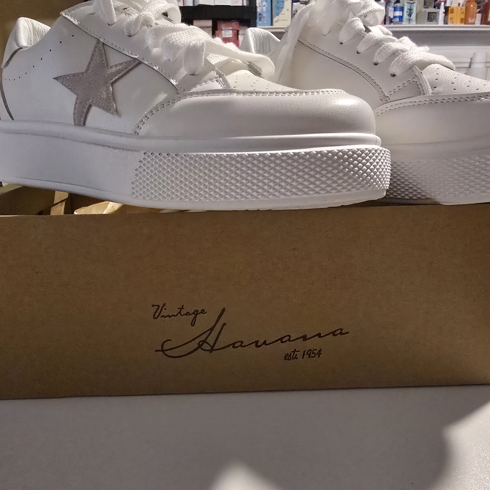 Vintage Havana White Sneakers with Logo Detail